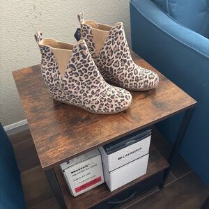 Toms Leopard Print Chelsea Wedge Ankle Boots - Tan, Black